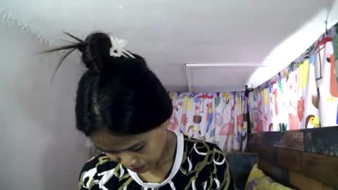 xgurlxlaloox online show from June 10, 2:45 am