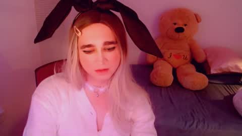 Patty online show from October 18, 8:04 am