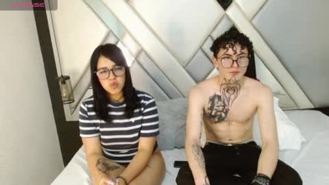 Snapshot of xhotdesire_fx chatting on March 8, 5:59 am Marco and Veronica online show from March 8, 5:59 am