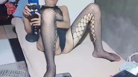 xhotskinny69x online show from September 30, 8:30 am