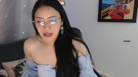 Xia online show from April 14, 10:49 pm