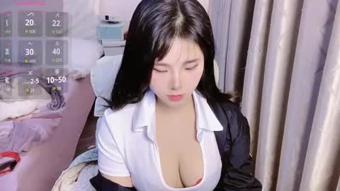 Snapshot of xiaomi_love chatting on February 4, 5:08 pm xiaomi_love online show from February 4, 5:08 pm