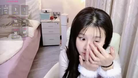 Snapshot of xiaomi_love chatting on February 7, 6:50 am xiaomi_love online show from February 7, 6:50 am