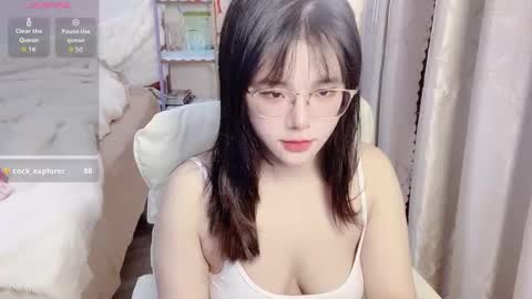 Snapshot of xiaomi_love chatting on February 26, 4:28 pm xiaomi_love online show from February 26, 4:28 pm