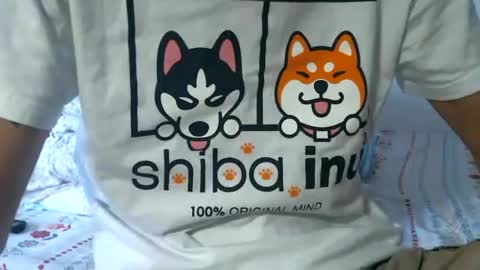 xiaoye_x online show from August 4, 9:34 am