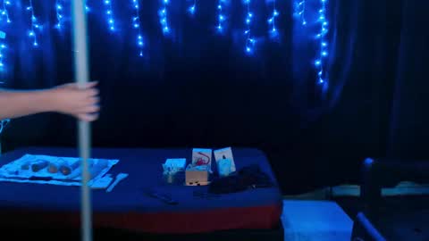 Snapshot of xime_collin77 chatting on March 6, 3:35 am Mistress Ana and Slave Ximena online show from March 6, 3:35 am