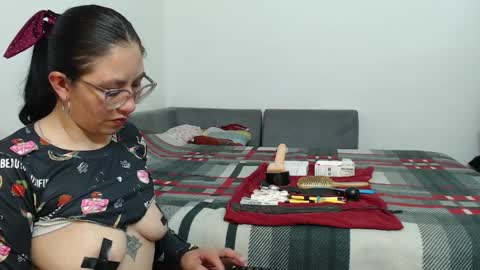 Snapshot of xime_collin77 chatting on March 30, 6:42 pm Mistress Ana and Slave Ximena online show from March 30, 6:42 pm