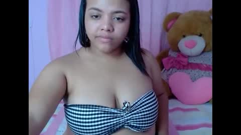 Snapshot of ximena_bunny chatting on January 27, 11:11 pm XIME online show from January 27, 11:11 pm