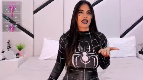 ximenacosta online show from October 31, 7:04 pm