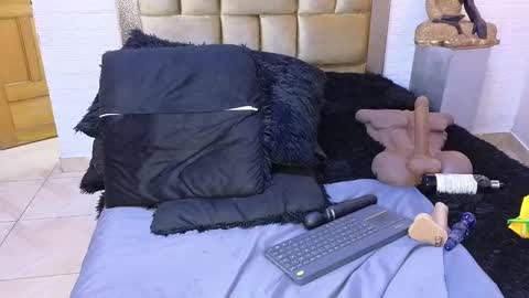 ximena online show from February 15, 3:42 am