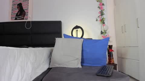 ximtia online show from January 28, 12:43 pm