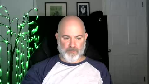 MrSlowBurn77 online show from December 15, 9:19 pm