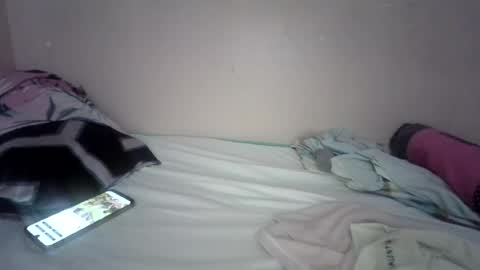 Snapshot of xjuicytits chatting on July 13, 12:13 am xjuicytits online show from July 13, 12:13 am