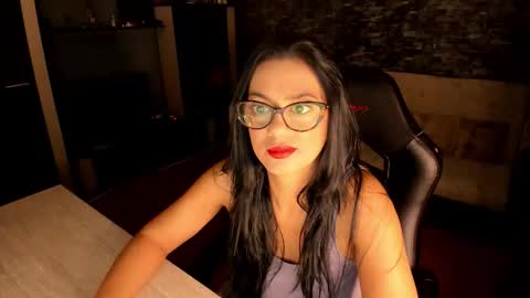 Lara online show from September 10, 8:42 pm