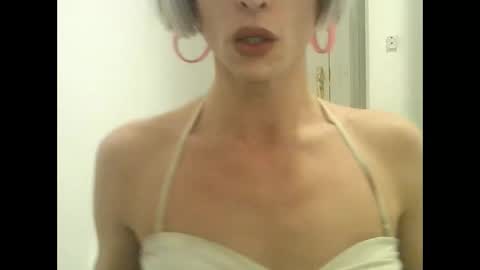 Wendy online show from December 15, 5:28 pm