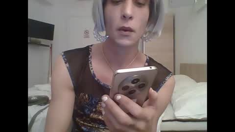 Wendy online show from February 6, 10:18 am