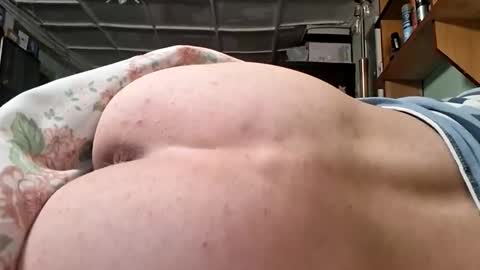 Snapshot of xleonardox88 chatting on March 27, 8:30 pm xleonardox88 online show from March 27, 8:30 pm