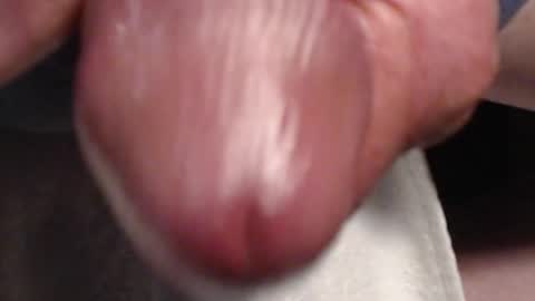 Snapshot of xloadzzz chatting on November 28, 4:09 pm xloadzzz online show from November 28, 4:09 pm