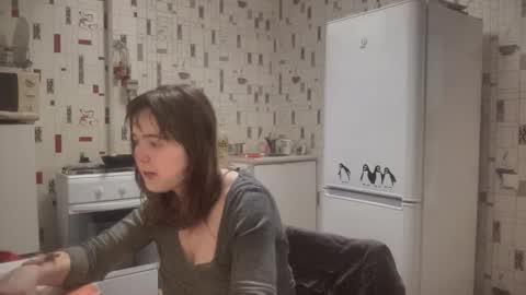 Luna online show from February 16, 3:52 pm