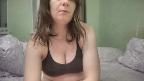 Luna online show from February 24, 3:21 pm