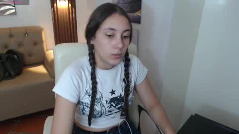 lunna online show from September 9, 7:35 pm