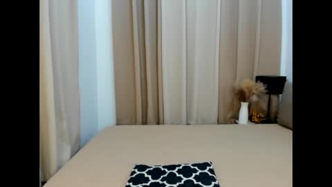 Miles online show from March 15, 11:44 pm