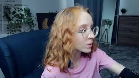 Snapshot of xo_lil_dream chatting on October 8, 7:17 am Kylie online show from October 8, 7:17 am