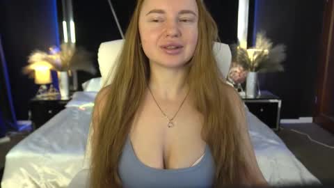 Monica online show from December 2, 6:41 am