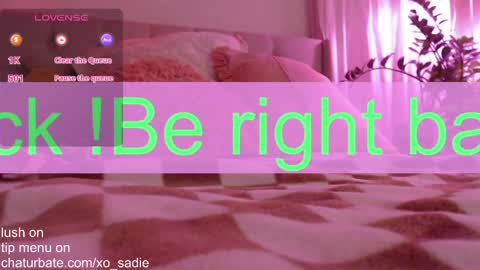 Snapshot of xo_sadie chatting on May 20, 3:13 am Xo Sadie online show from May 20, 3:13 am