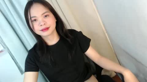 nathalie online show from February 7, 2:15 am