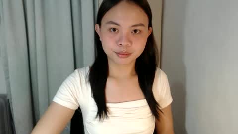 nathalie online show from February 16, 11:50 am