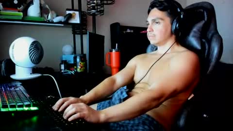 xoalejandroxo6 online show from June 30, 7:09 am