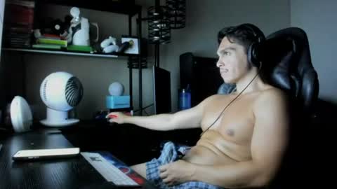 xoalejandroxo6 online show from August 3, 6:01 am
