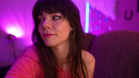 Bella Bondai online show from December 18, 10:08 am