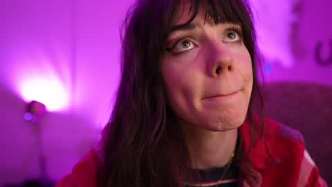 Bella Bondai online show from December 29, 12:55 pm