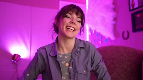 Bella Bondai online show from December 31, 5:44 am