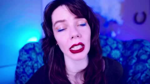 Bella Bondai online show from October 20, 11:16 pm