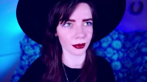 Bella Bondai online show from October 28, 6:17 am