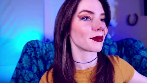 Bella Bondai online show from April 8, 10:43 pm