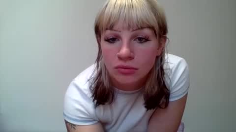 XoBrial online show from June 1, 4:31 pm