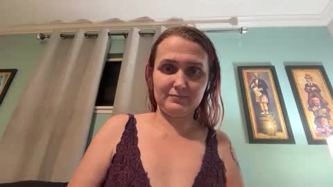 xoFaeQueenxo online show from March 3, 5:02 am