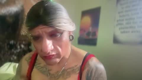 Snapshot of xoxdaniixox chatting on March 31, 3:56 pm XXdaniiXX online show from March 31, 3:56 pm