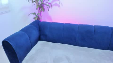 xoxo_angel online show from December 2, 2:01 pm