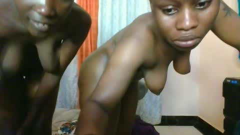 Snapshot of xoxo_savage chatting on September 11, 1:39 am Xoxo online show from September 11, 1:39 am