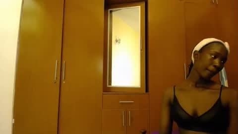 Snapshot of xoxo_savage chatting on October 20, 8:26 am Xoxo online show from October 20, 8:26 am