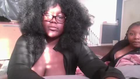 ebonibabe online show from July 18, 10:35 pm