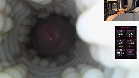 xoxowtf online show from December 15, 4:28 am