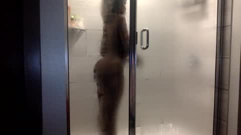 xoxoyourstru online show from August 10, 2:48 am