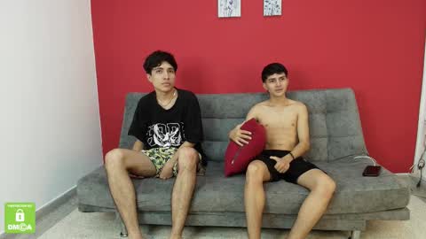 Snapshot of xperimentsx chatting on October 6, 9:23 pm DYLAN KEVIN LEO online show from October 6, 9:23 pm