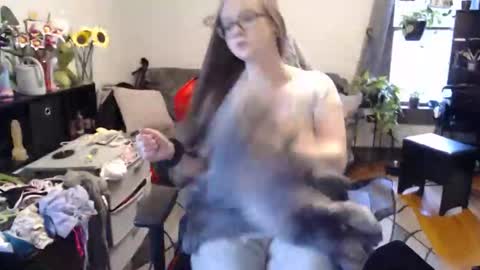 Snapshot of xqueenkendrax chatting on June 1, 10:44 pm xqueenkendrax online show from June 1, 10:44 pm